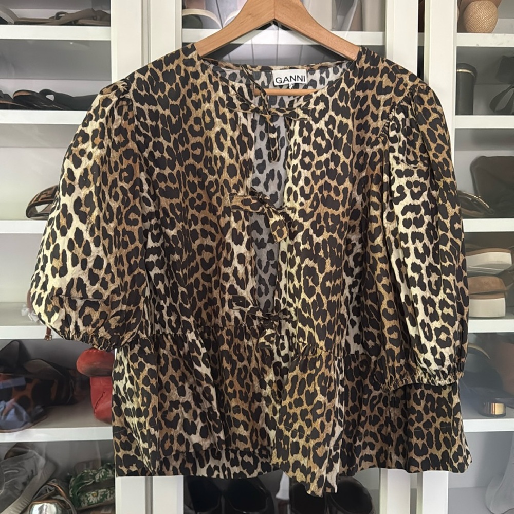 GANNI Leopard Print Tie Shirt with Bubble Sleeves